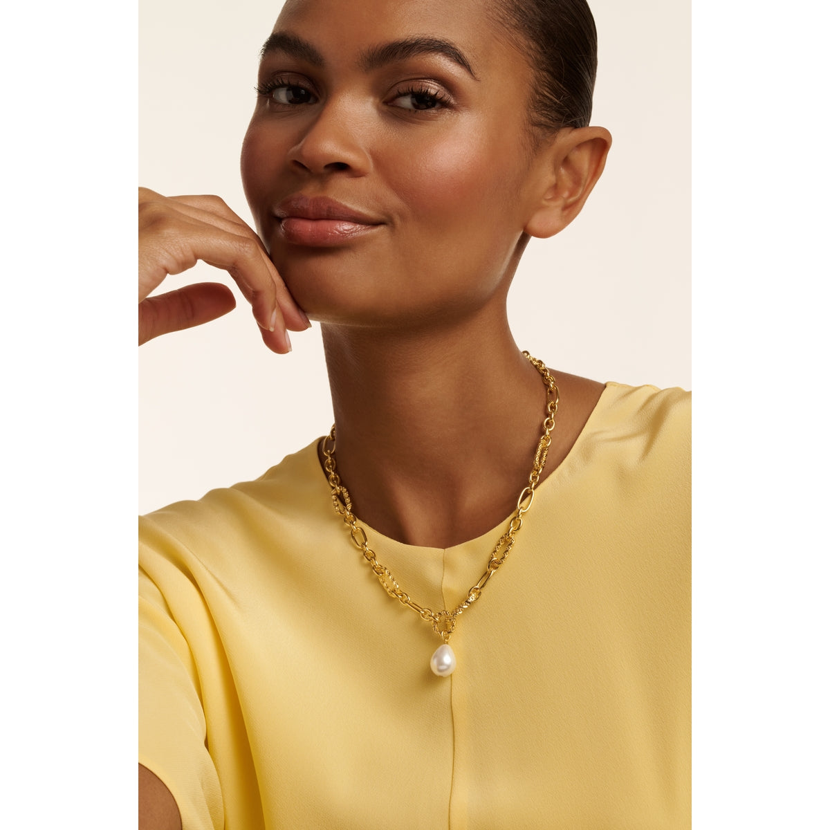 ted baker timora: twisted pearl pendant necklace gold tone