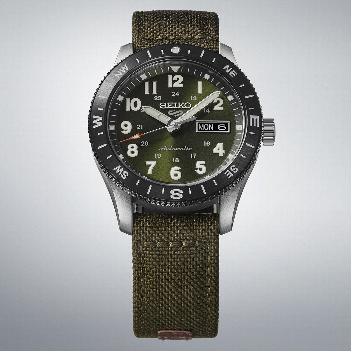 seiko 5 sports field in fatigue green