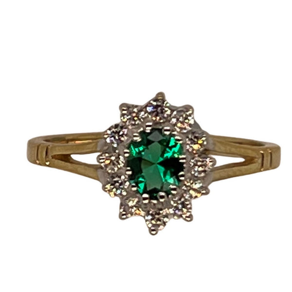 9ct gold (375) ring yellow gold 1.5g green oval cz emerald prong set_l