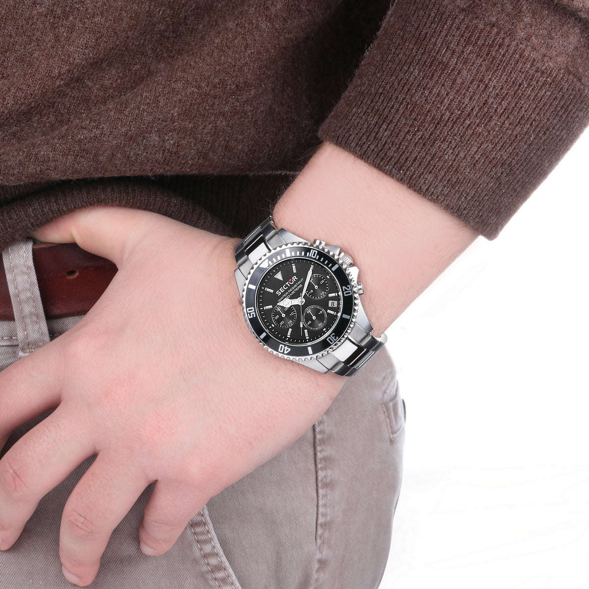 sector  230 43mm chronograph black dial bracelet  watch