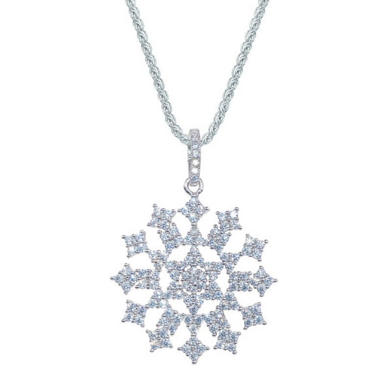 large stoneset design circle pendant with a star in the middle