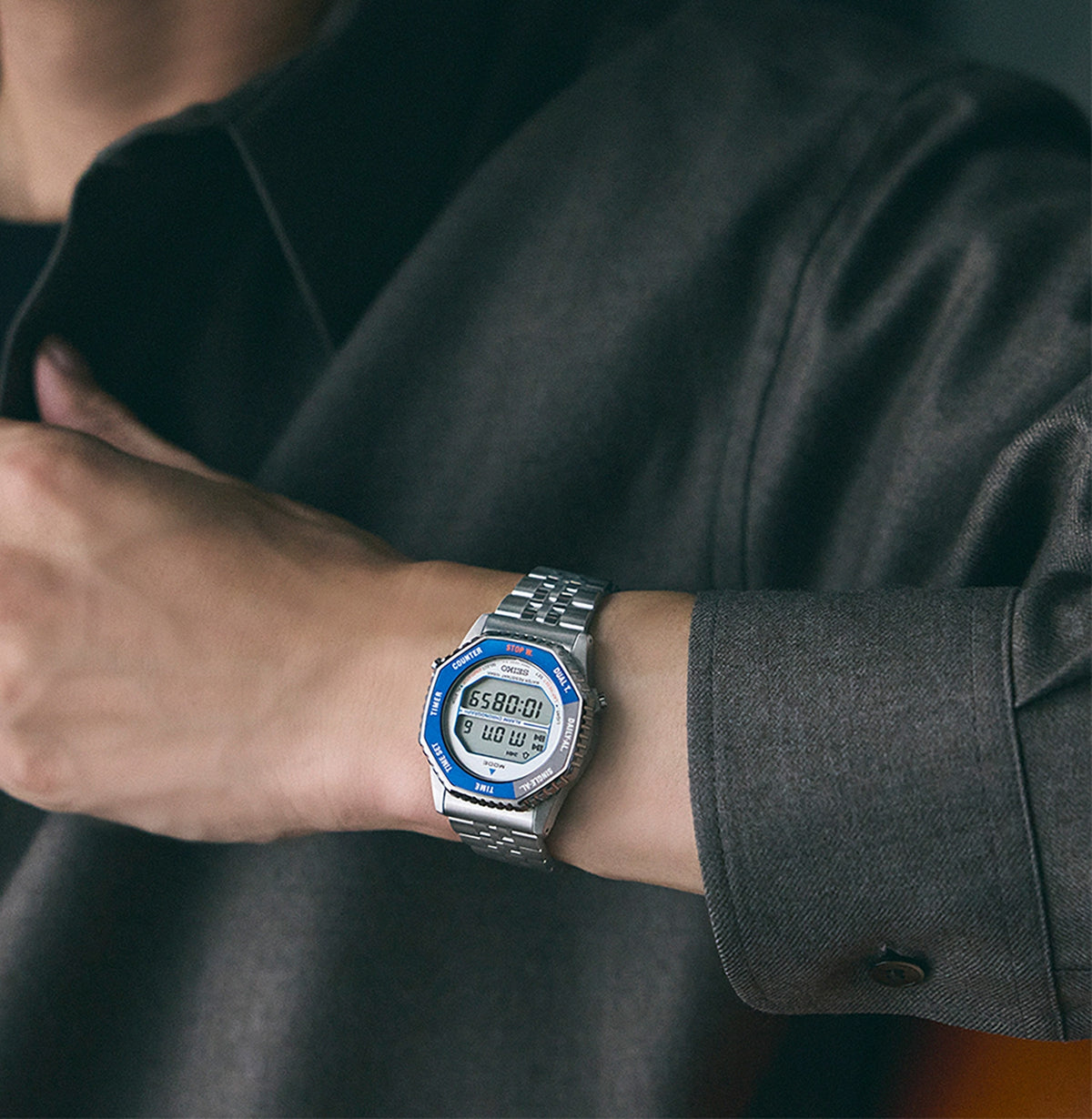 seiko blue digital alarm chronograph