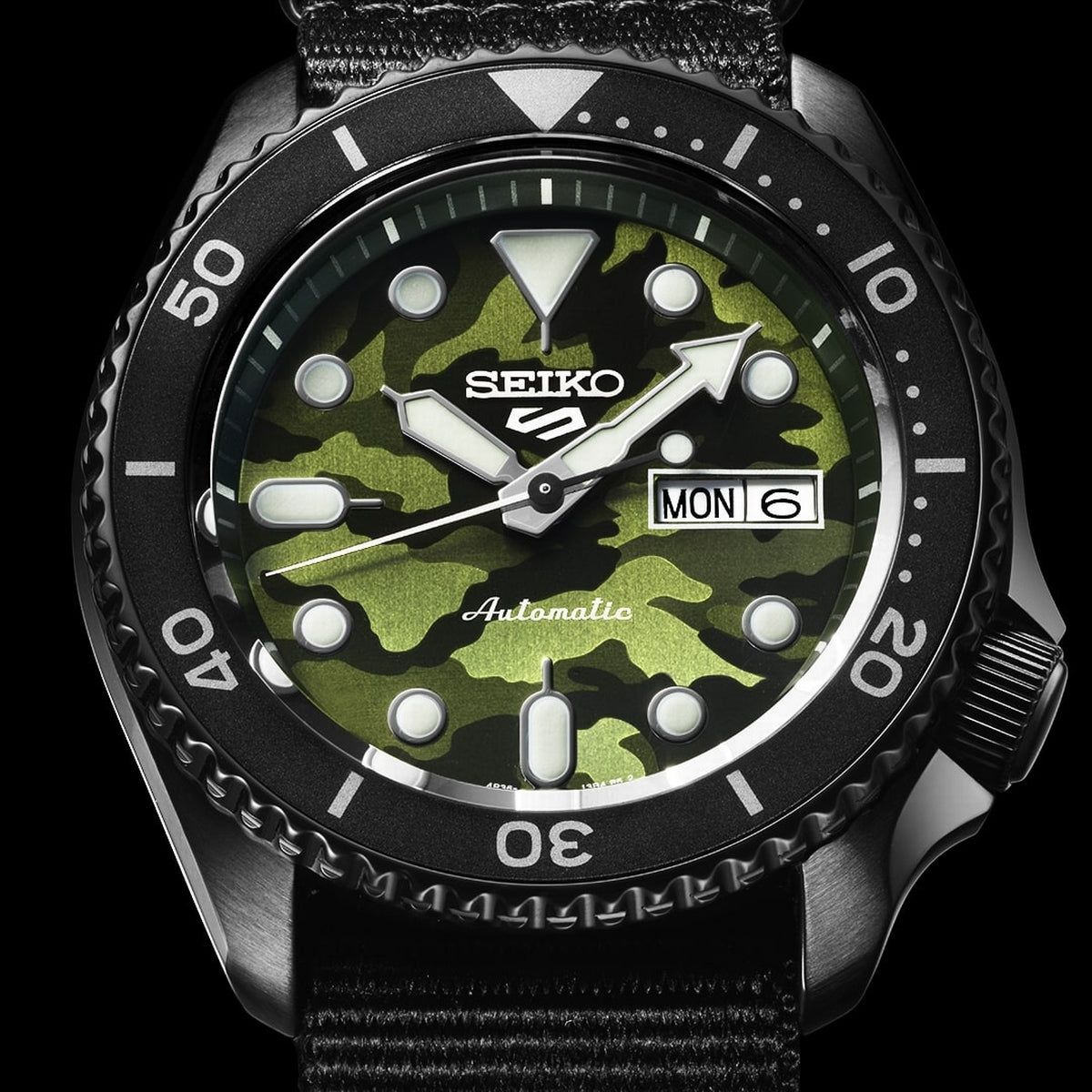 seiko 5 sports �camouflage� street style