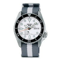 seiko 5 sports x peanuts 'surfboard' 8,900 piece limited edition