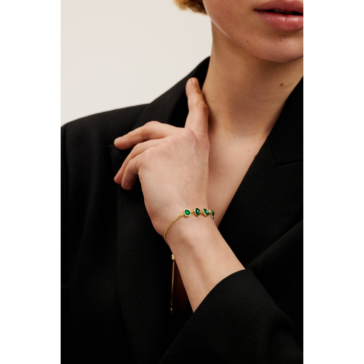 ted baker pelra: pebble stone adjustable bracelet gold tone, green