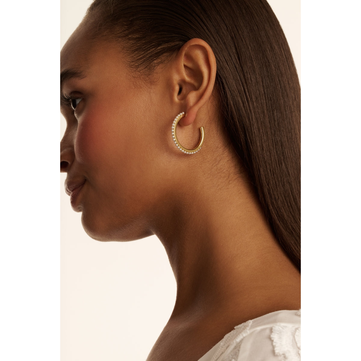 ted baker peraa: medium pearl hoop earrings gold tone