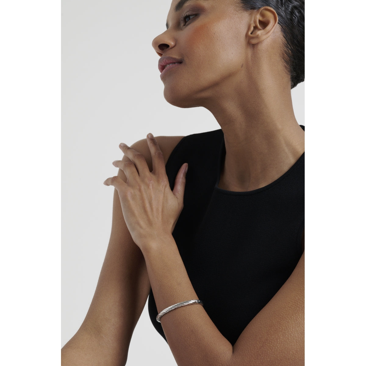 ted baker melissa: metal twist hinged silver tone bangle bracelet