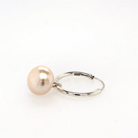 silver pearl sleeper�earring 13.5mm- 8mm�